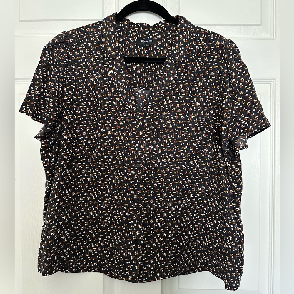 Madewell Silk Puff-Sleeve Camp Shirt in Adorable Ditzy